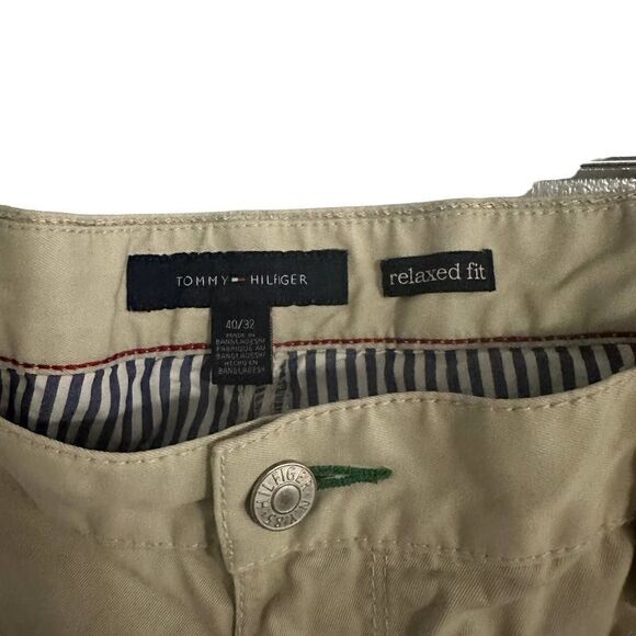 Tommy Hilfiger Khaki Pants Mens 40x32 Relaxed Fit Chino‎ Dress Pants - Picture 4 of 4